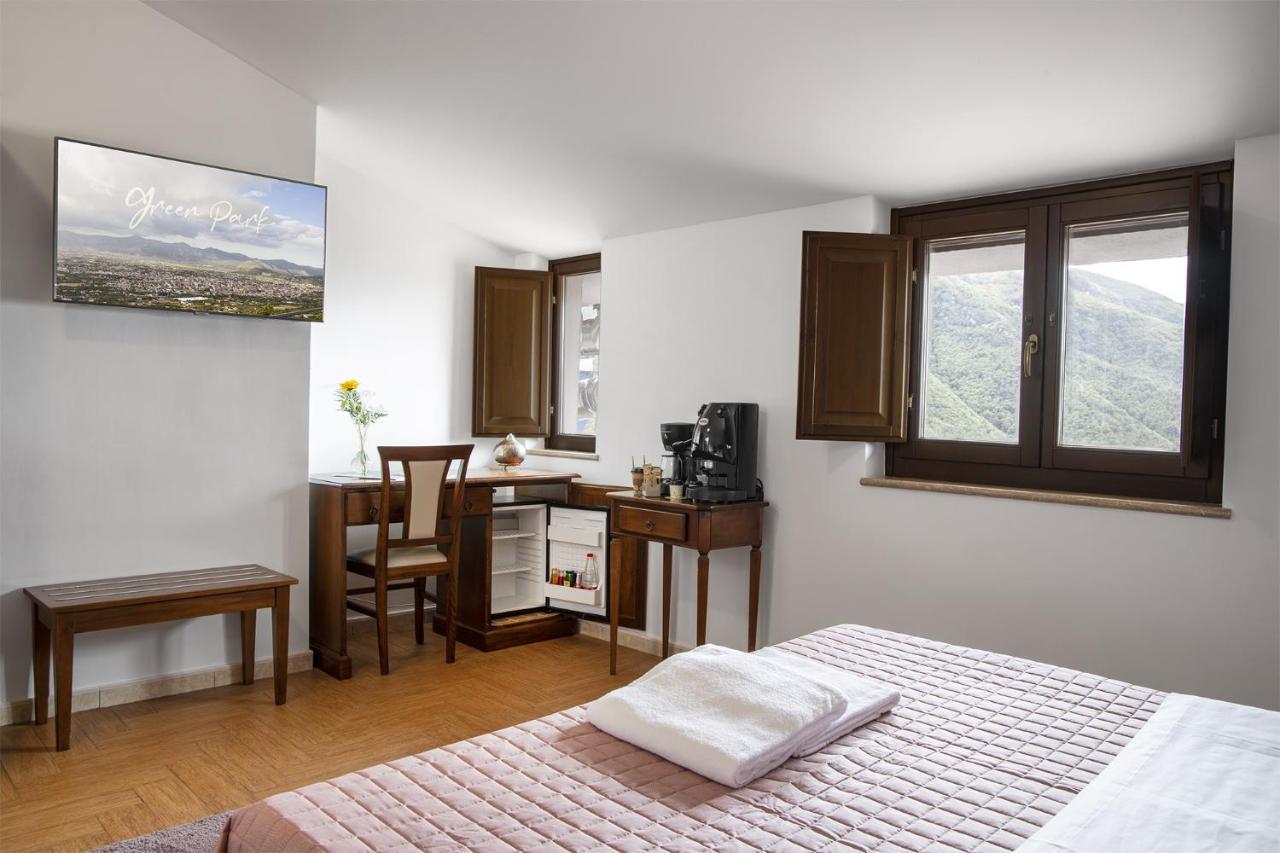 Green Park Corbara  Екстер'єр фото