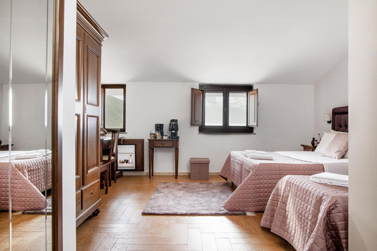 Green Park Corbara  Екстер'єр фото
